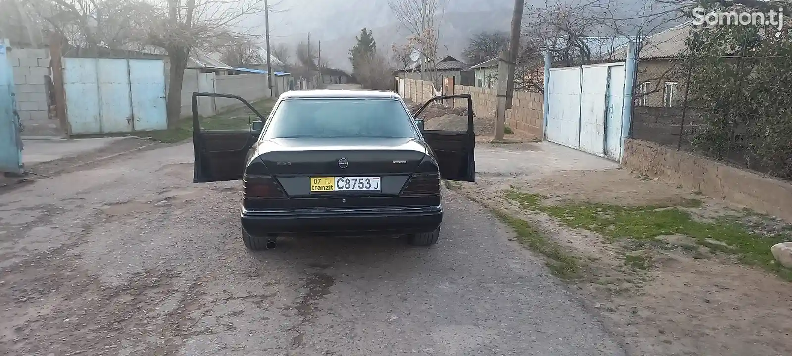 Mercedes-Benz W124, 1990-5