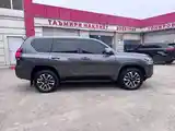 Toyota Land Cruiser Prado, 2022-4