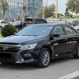 Toyota Camry, 2017