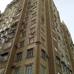 1-комн. квартира, 8 этаж, 63 м², Шохмансур