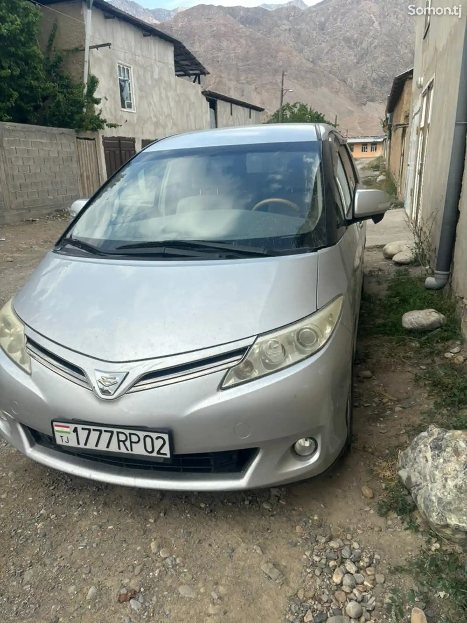 Toyota Estima, 2010-2