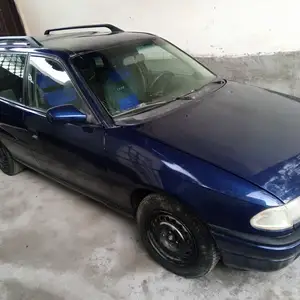 Opel Astra F, 1992