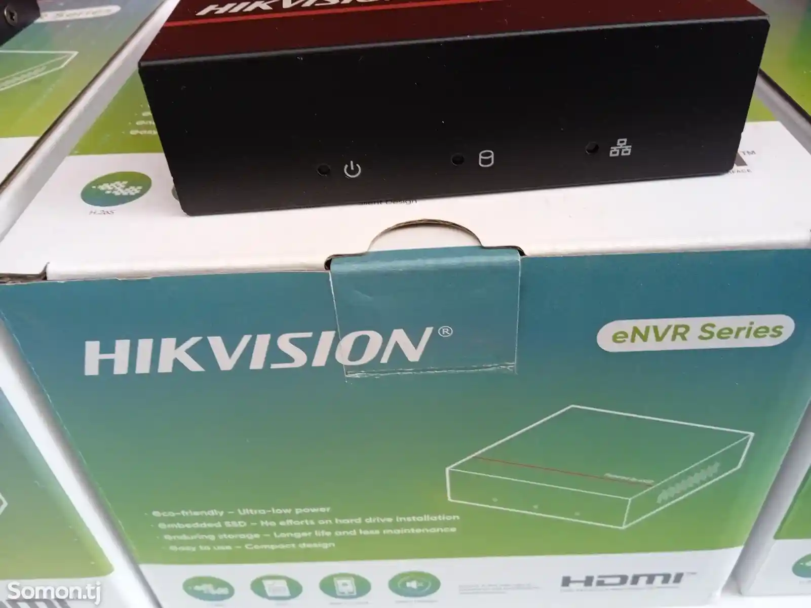 База со встроенным жёстким диском Hikvision DS-E08NI-Q1-1