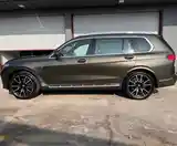 BMW X7, 2022-3