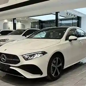 Mercedes-Benz A class, 2023