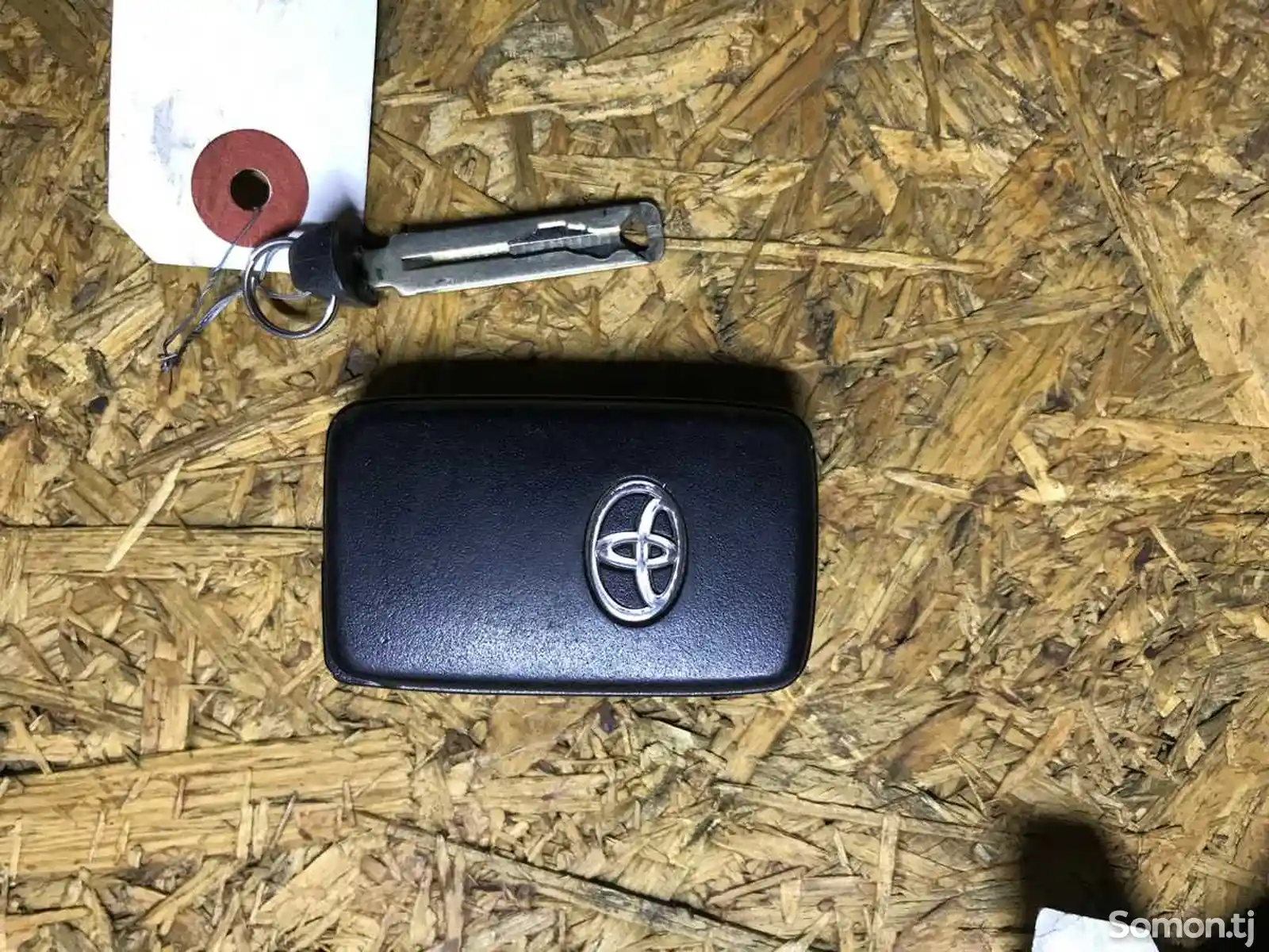 Ключ зажигания smart key от Toyota Prius-8
