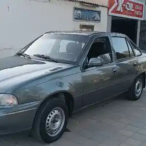 Daewoo Nexia, 1994