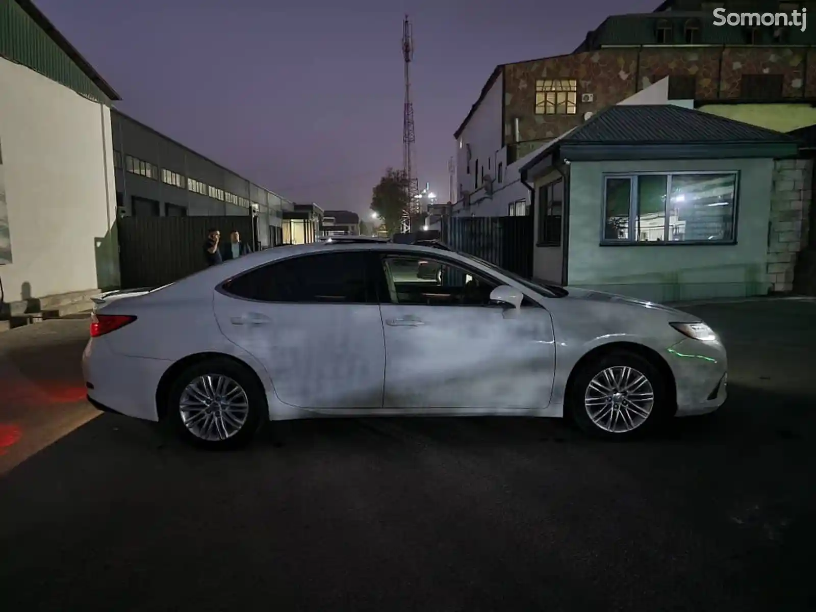 Lexus ES series, 2013-8