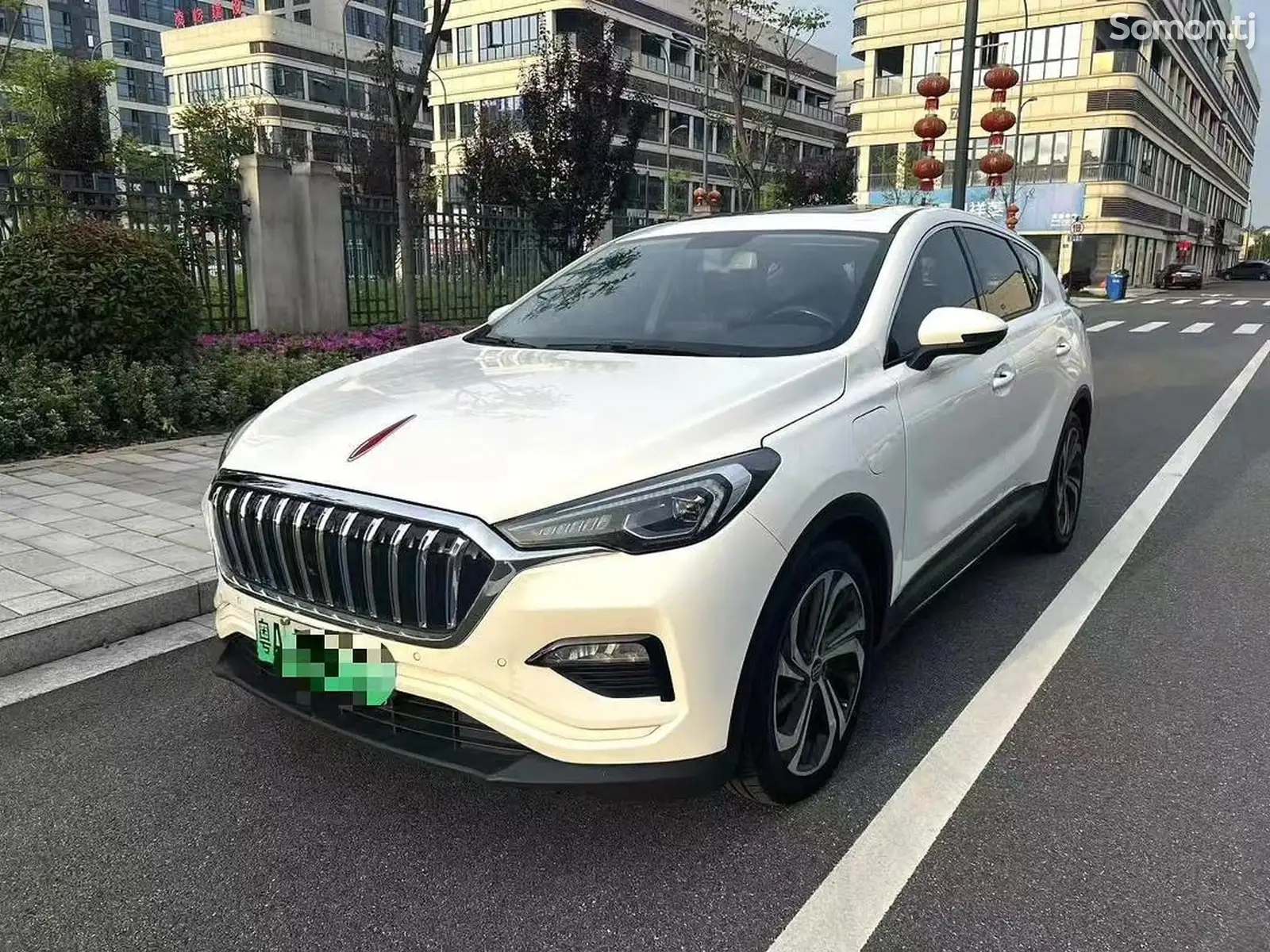 Hongqi E-HS3, 2020-1