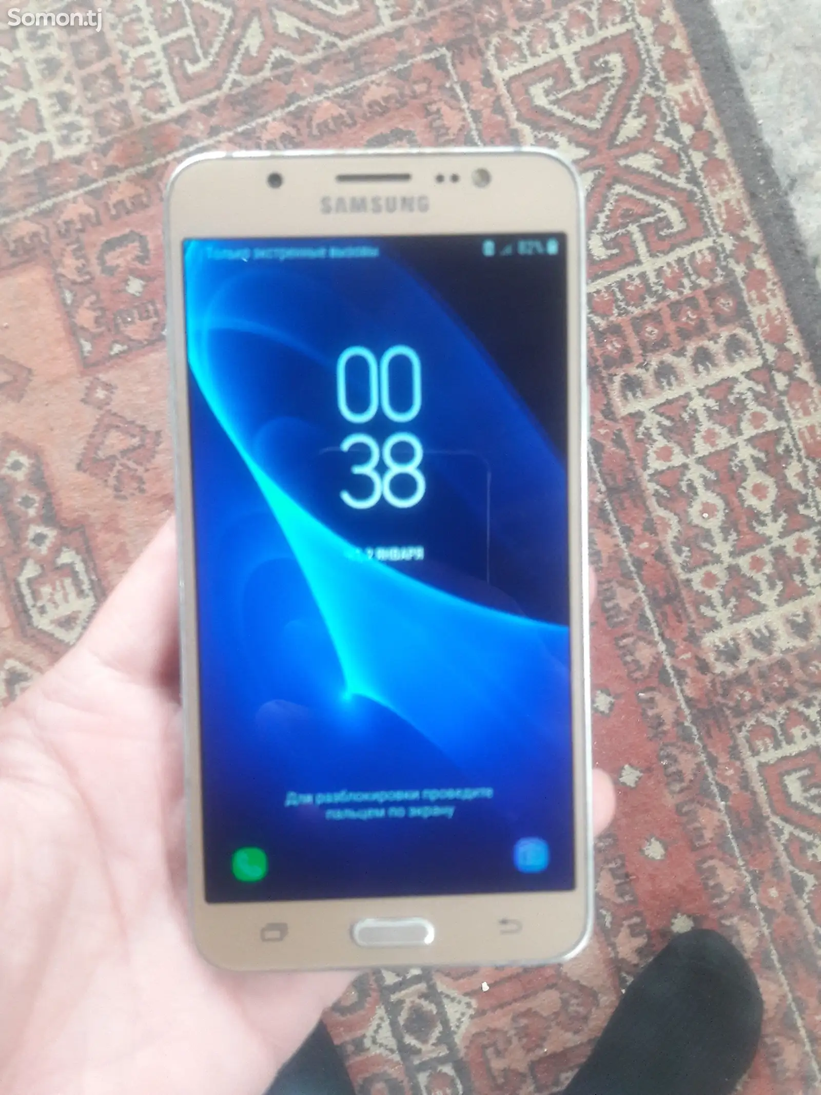 Samsung Galaxy J7, 16gb-1