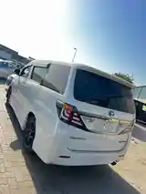 Toyota Vellfire, 2014-2