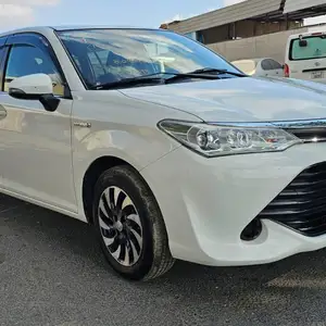 Toyota Fielder, 2015