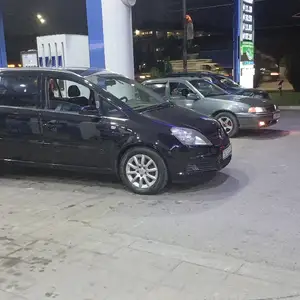 Opel Zafira, 2007