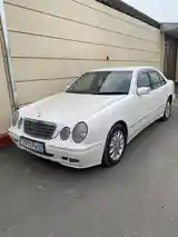 Mercedes-Benz E class, 2002-3