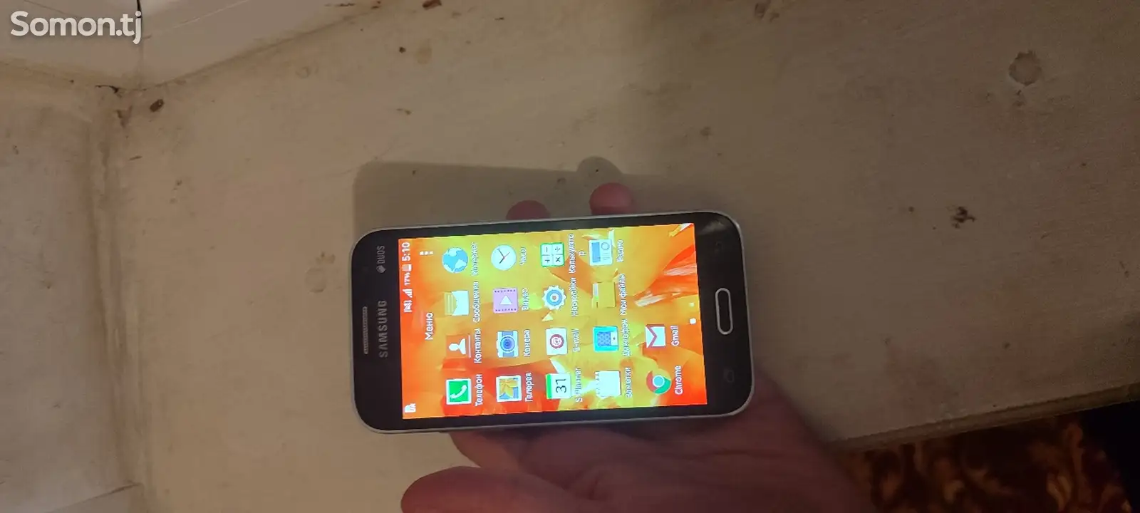 Samsung Galaxy G360-1