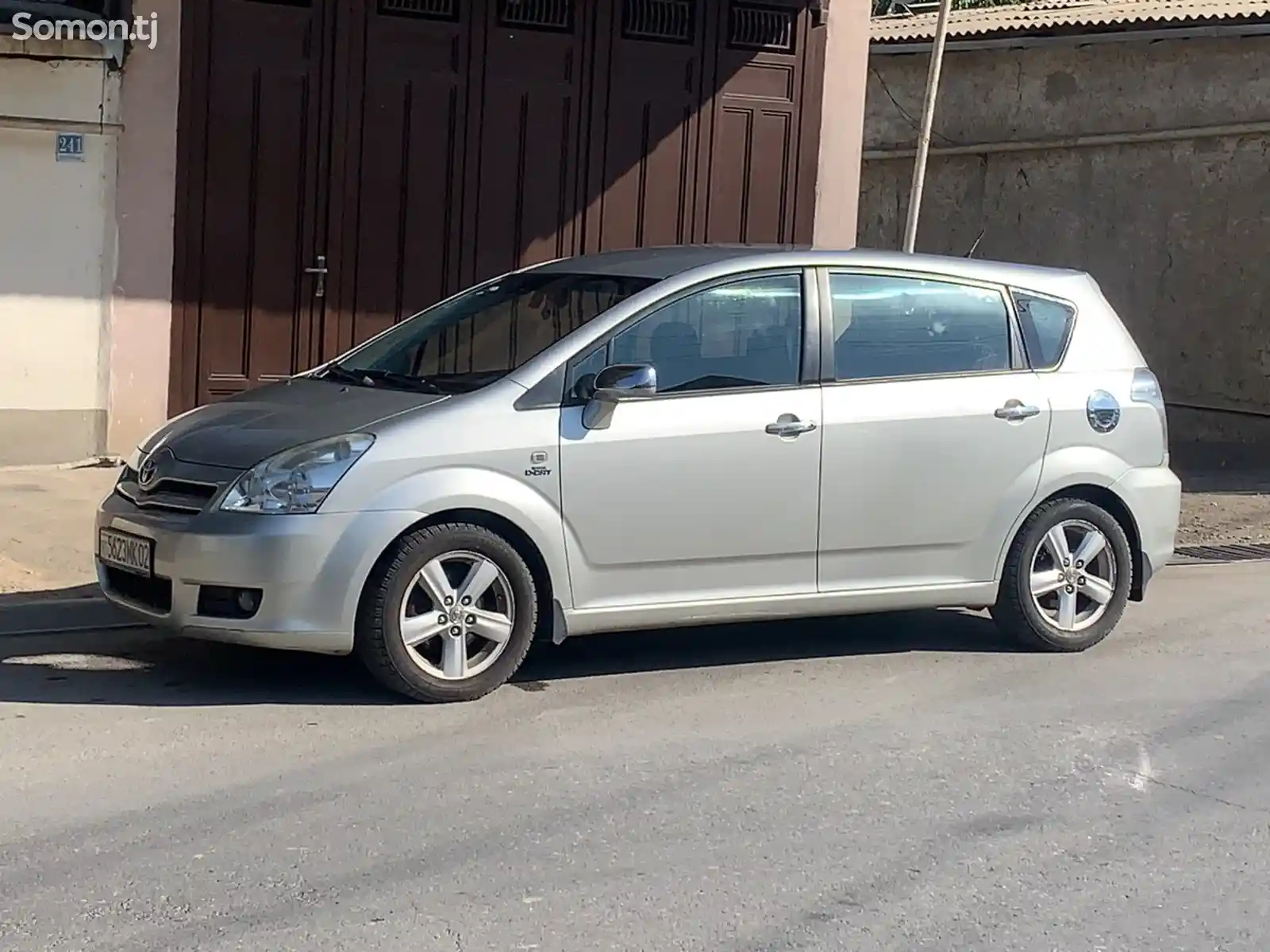 Toyota Corolla Verso, 2006-1