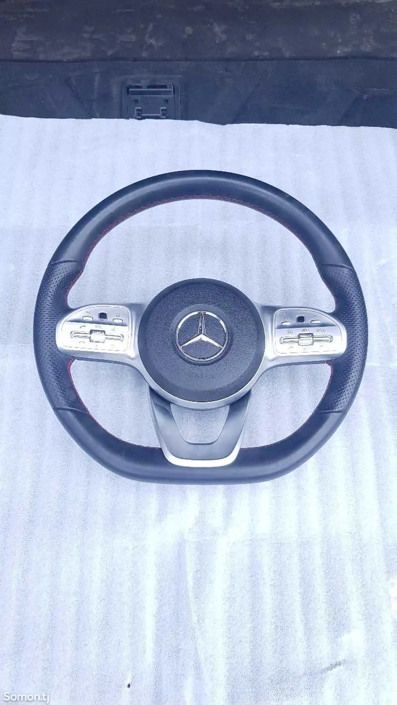 Руль от Mercedes-Benz-4