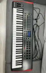 Миди клавиатура Novation Impulse 61-2