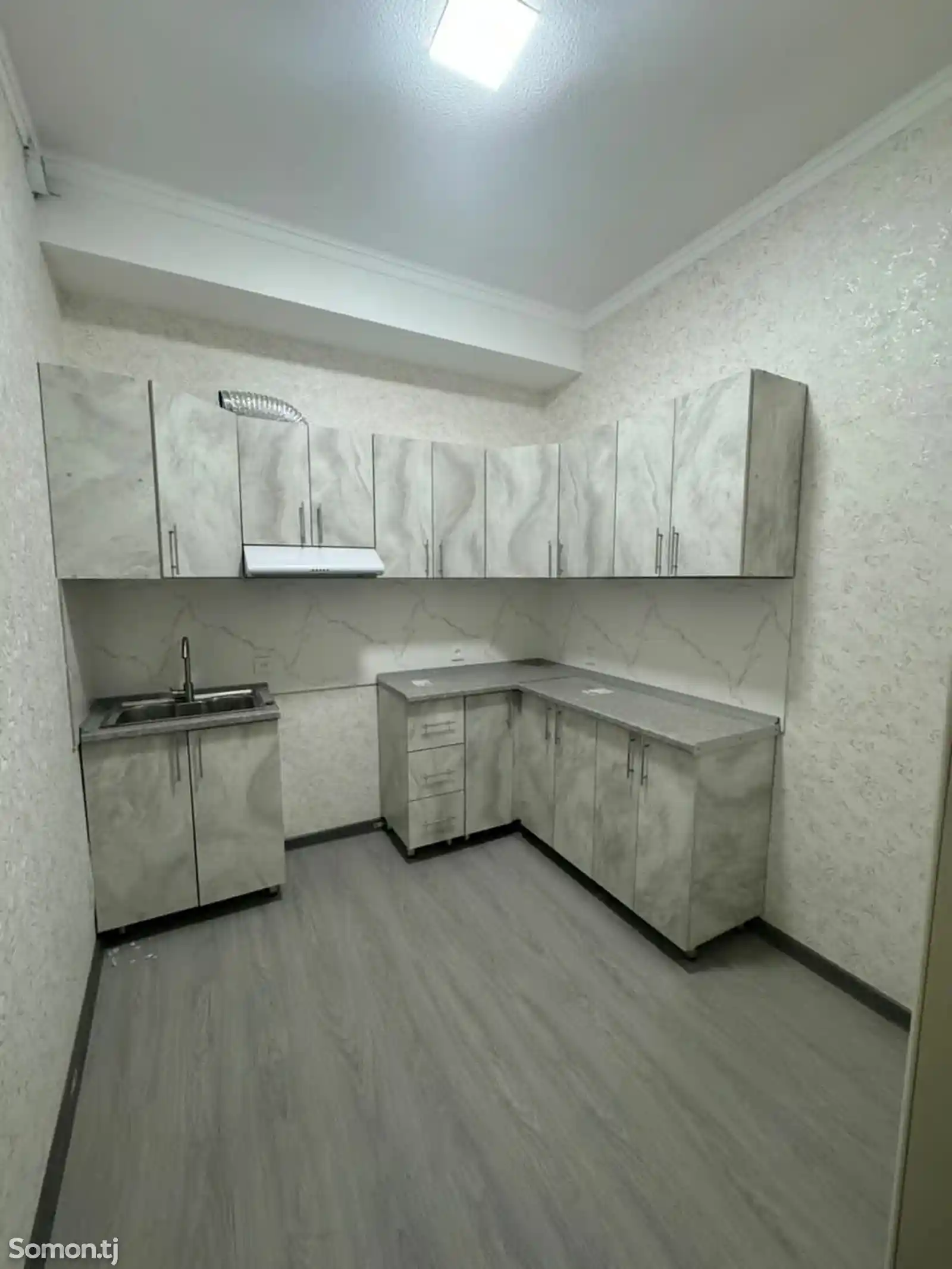 2-комн. квартира, 3 этаж, 60 м², 7км-6