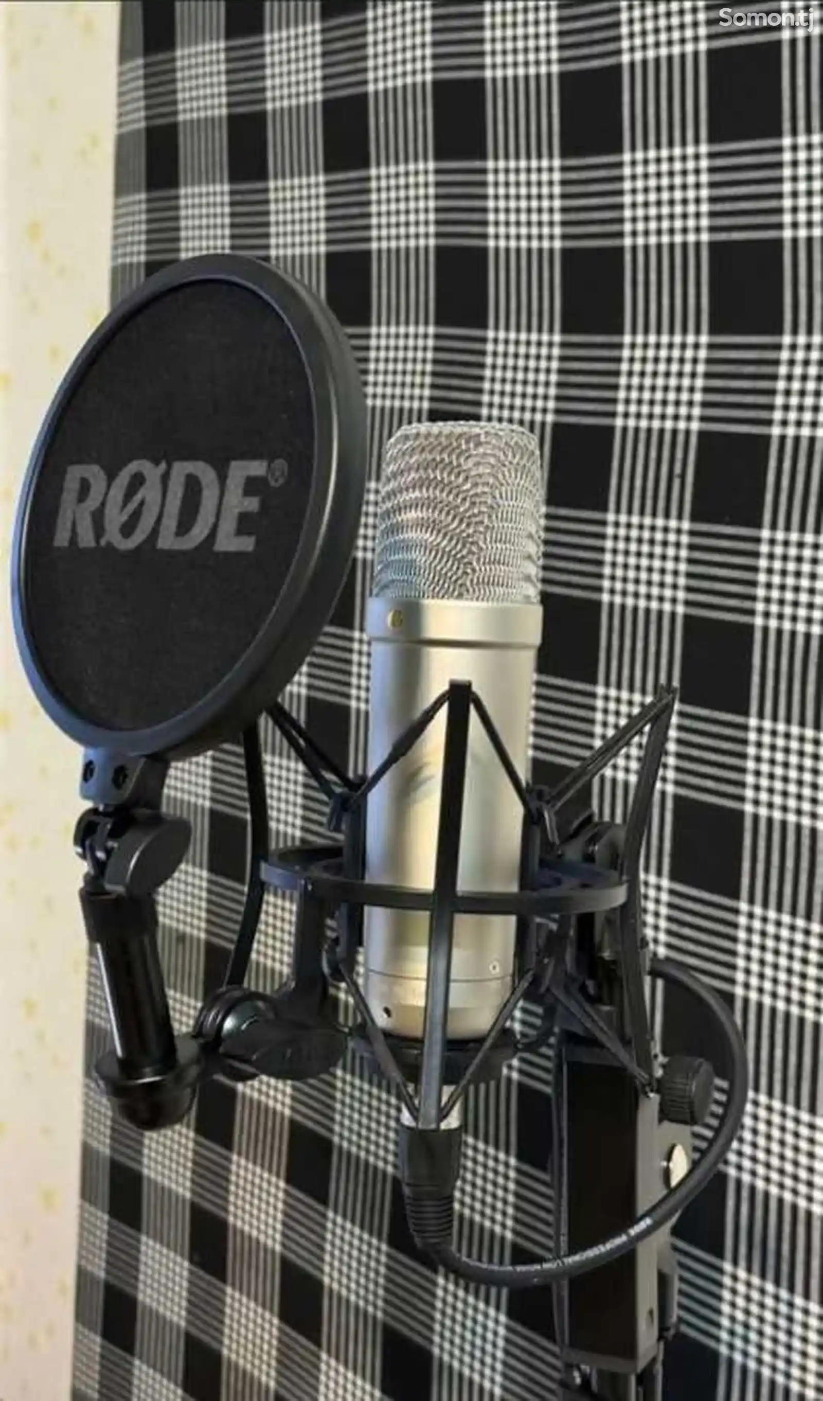 Студийный микрофон Rode NT1a-3