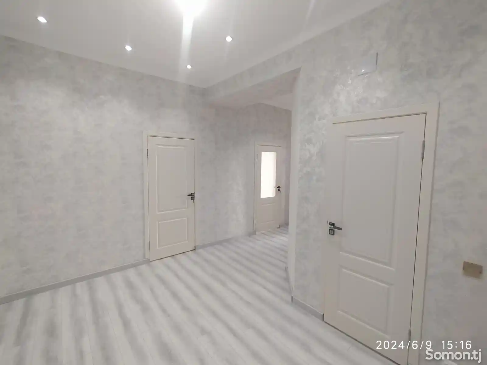 2-комн. квартира, 12 этаж, 74 м², кӯчаи Айни-4