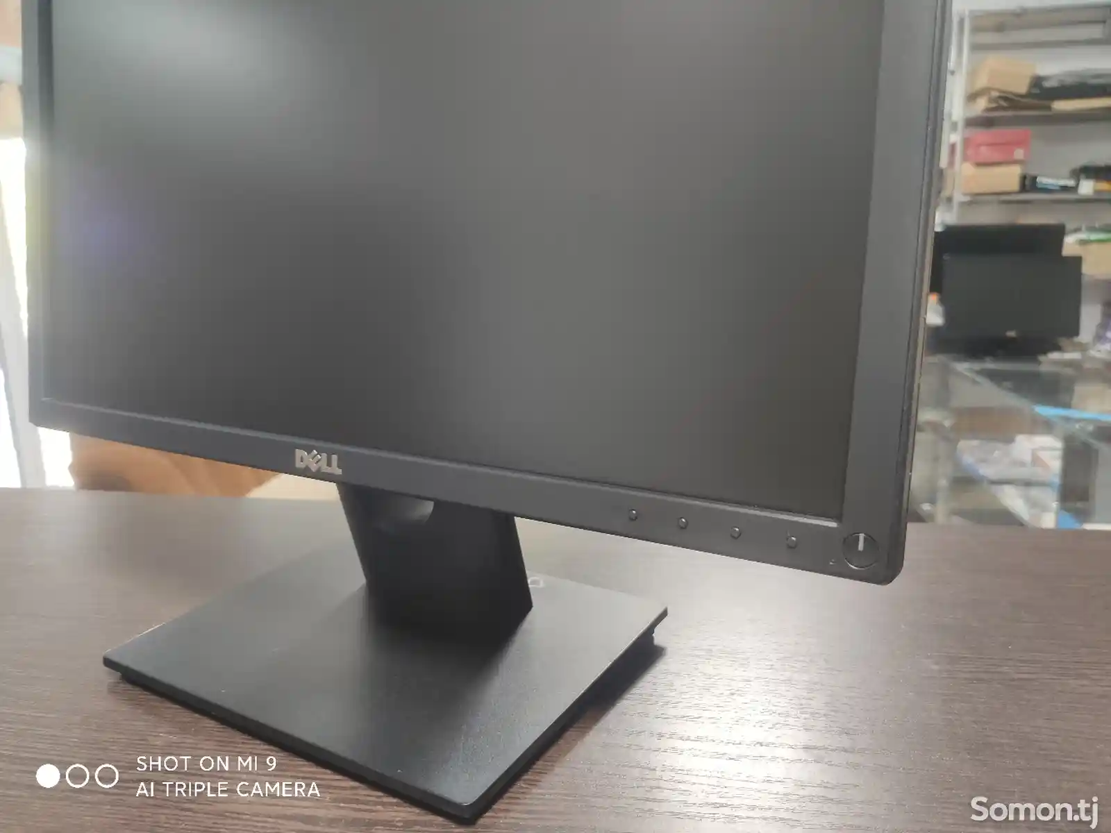 Монитор Dell 22inch-6