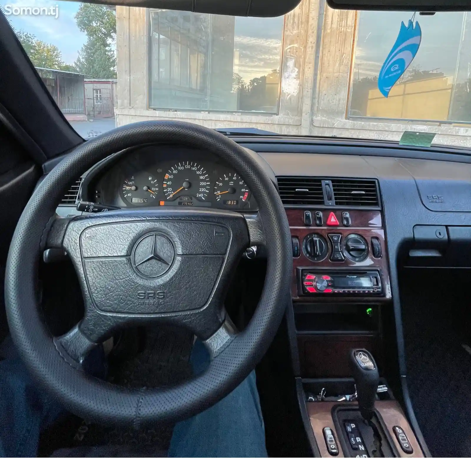 Mercedes-Benz C class, 1998-9