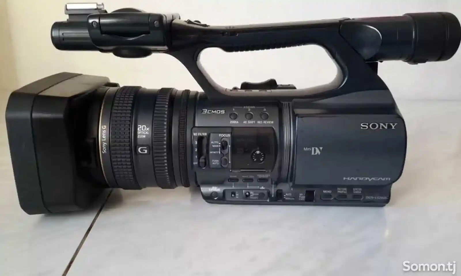 Видеокамера Sony DKR-VX2200-3