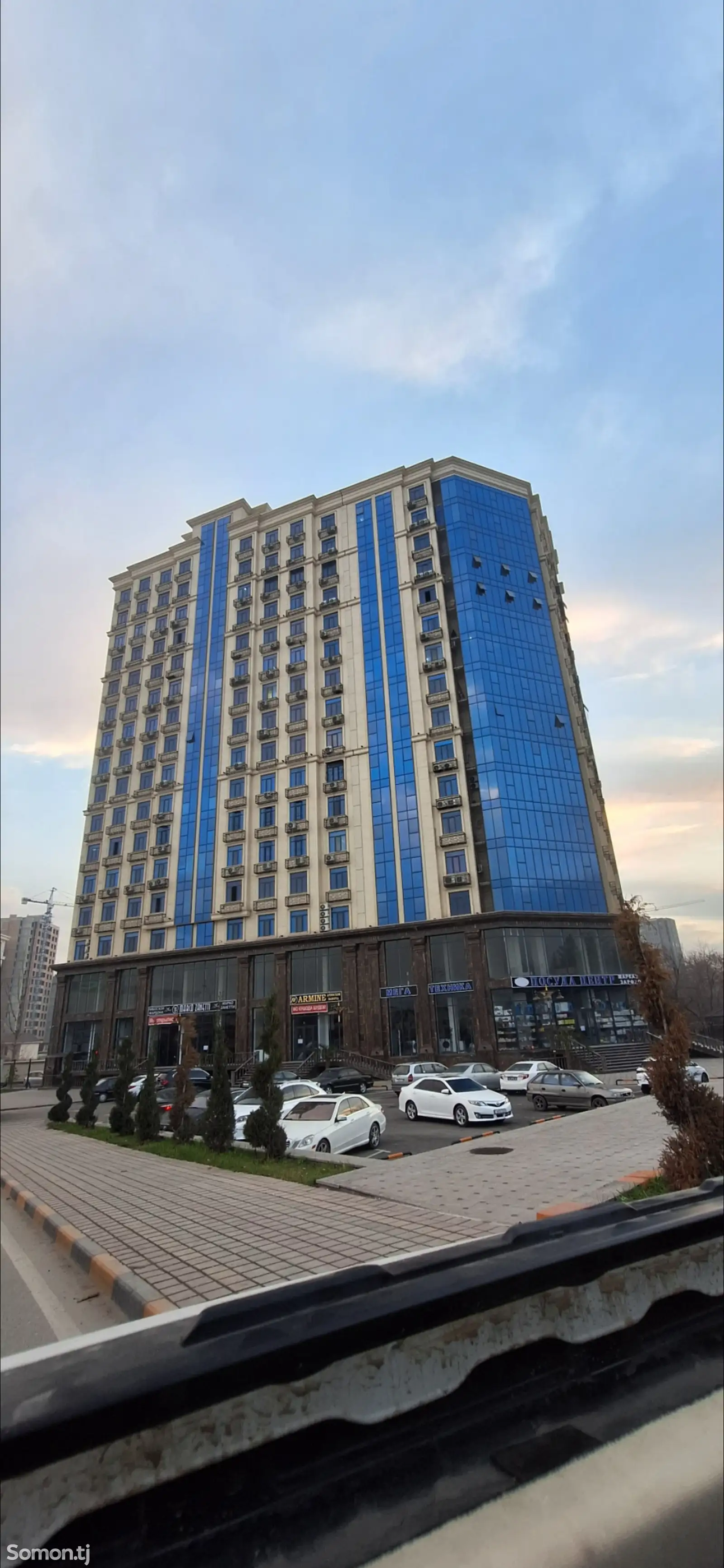 3-комн. квартира, 4 этаж, 102м², Сино