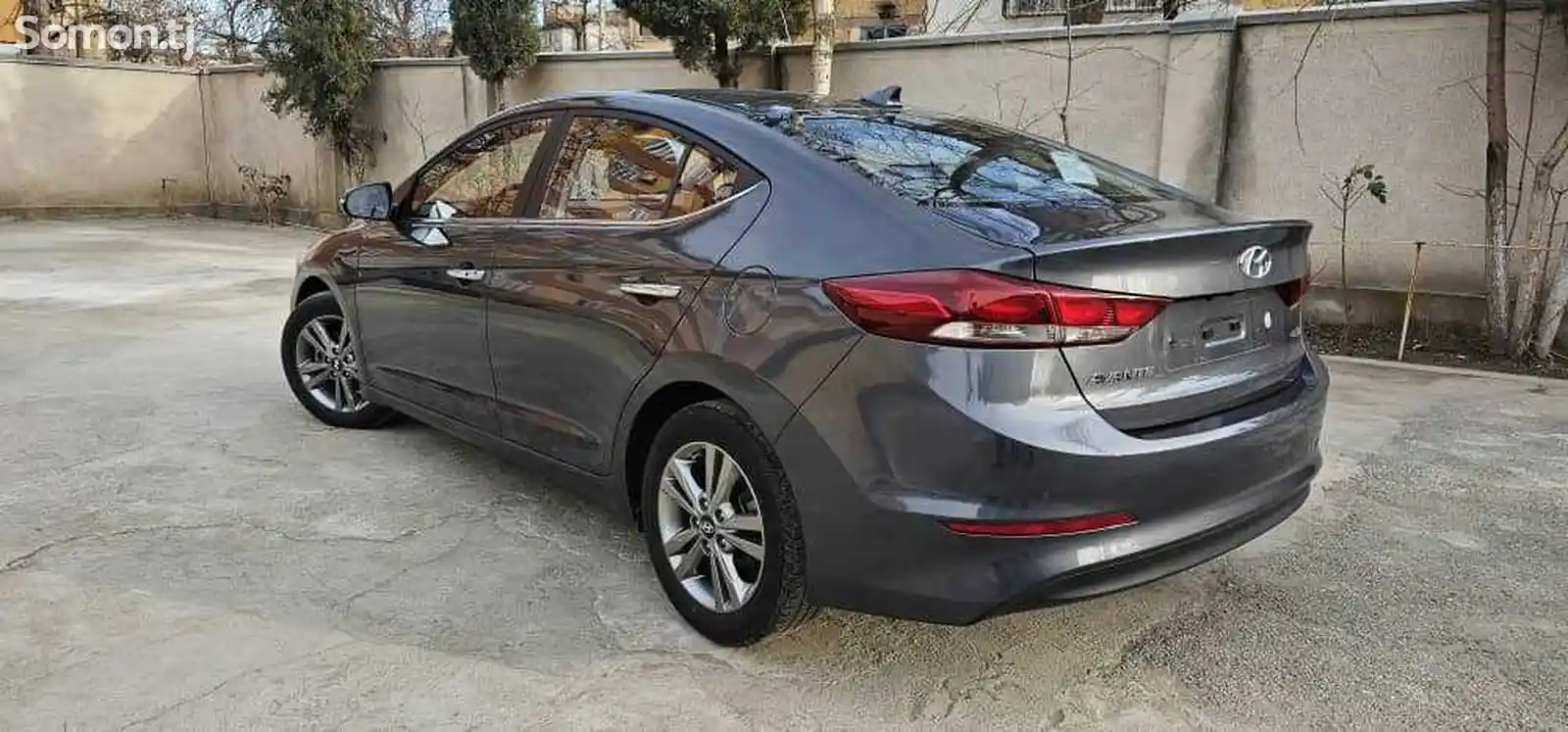 Hyundai Avante, 2015-11
