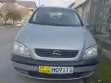 Opel Zafira, 2000-2