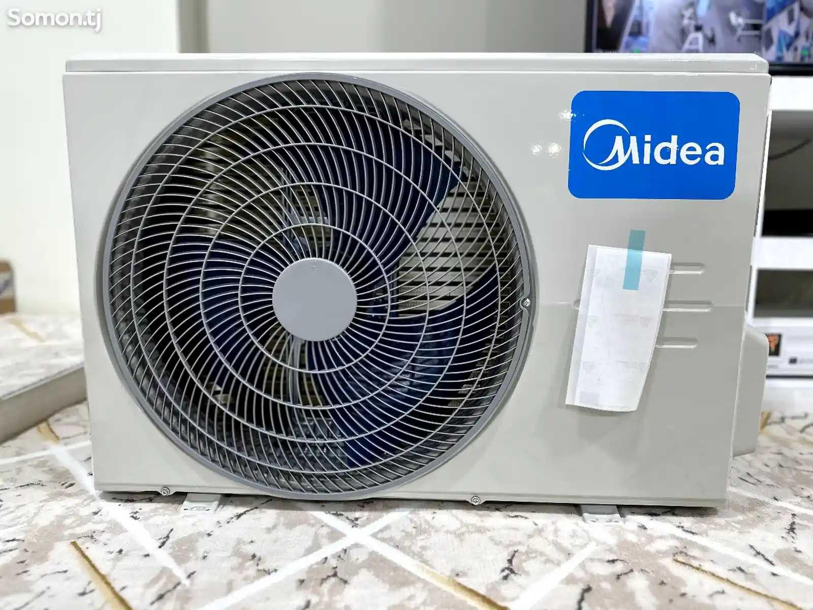 Кондиционер Midea MSAF-12HRN8 12 куб-2