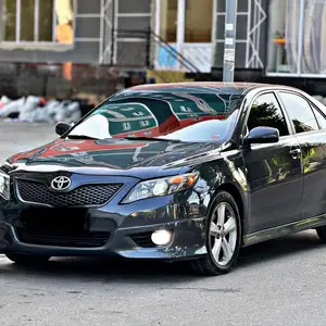 Toyota Camry, 2011