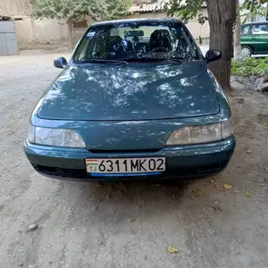 Daewoo Espero, 1995