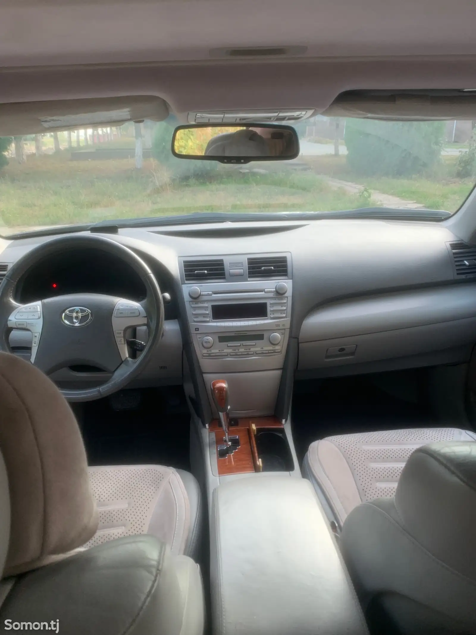 Toyota Camry, 2010-6