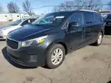 Kia Sedona, 2015-3