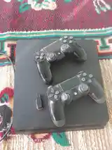 Игровая приставка Sony PlayStation 4 slim-2