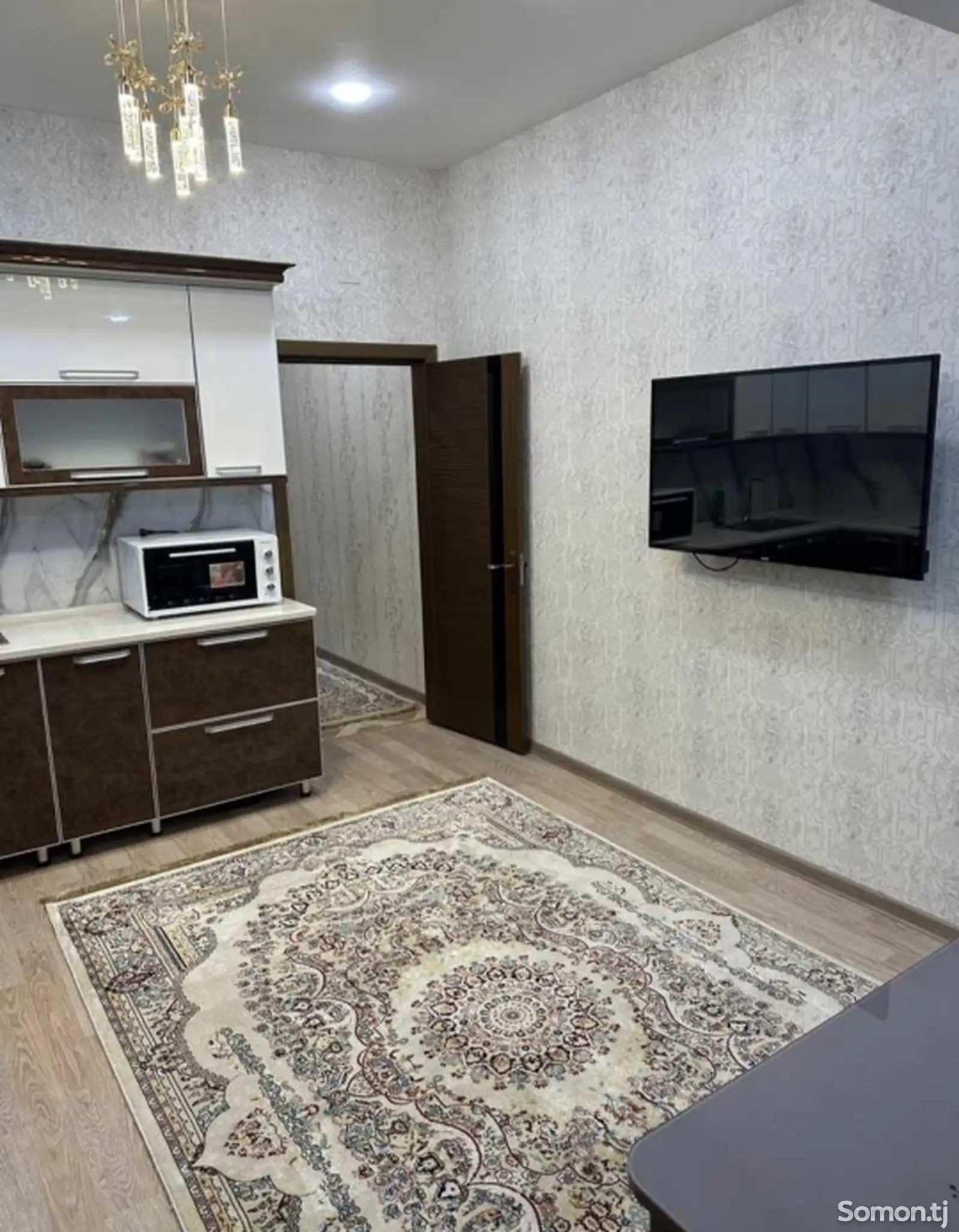 2-комн. квартира, 8 этаж, 90м², 82мкр-7