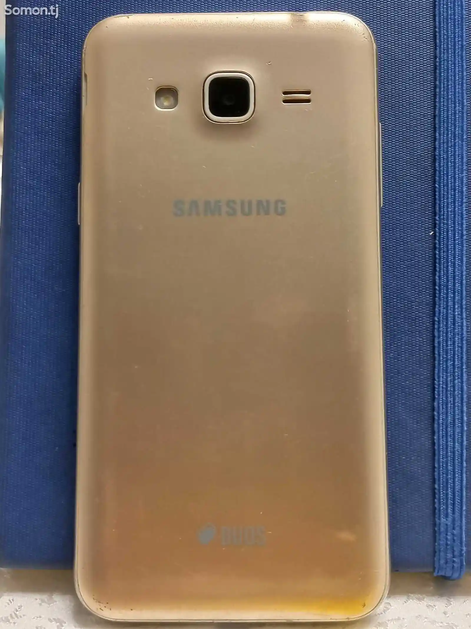 Samsung Galaxy J3 2016-1