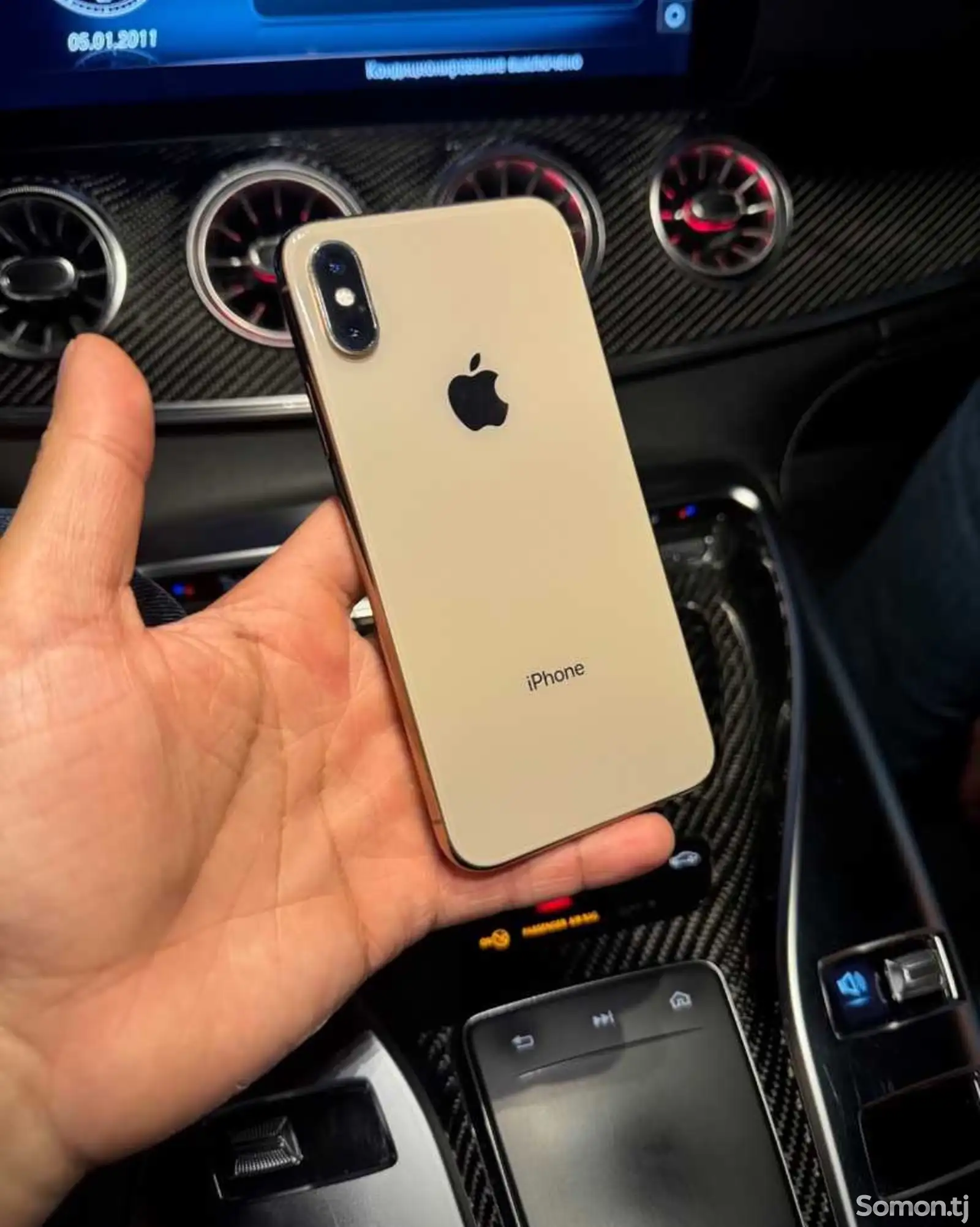 Apple iPhone Xs, 64 gb, Gold-1