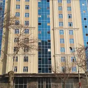 3-комн. квартира, 9 этаж, 131 м², Молодёжный театр