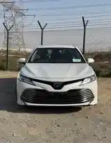 Toyota Camry, 2017-2