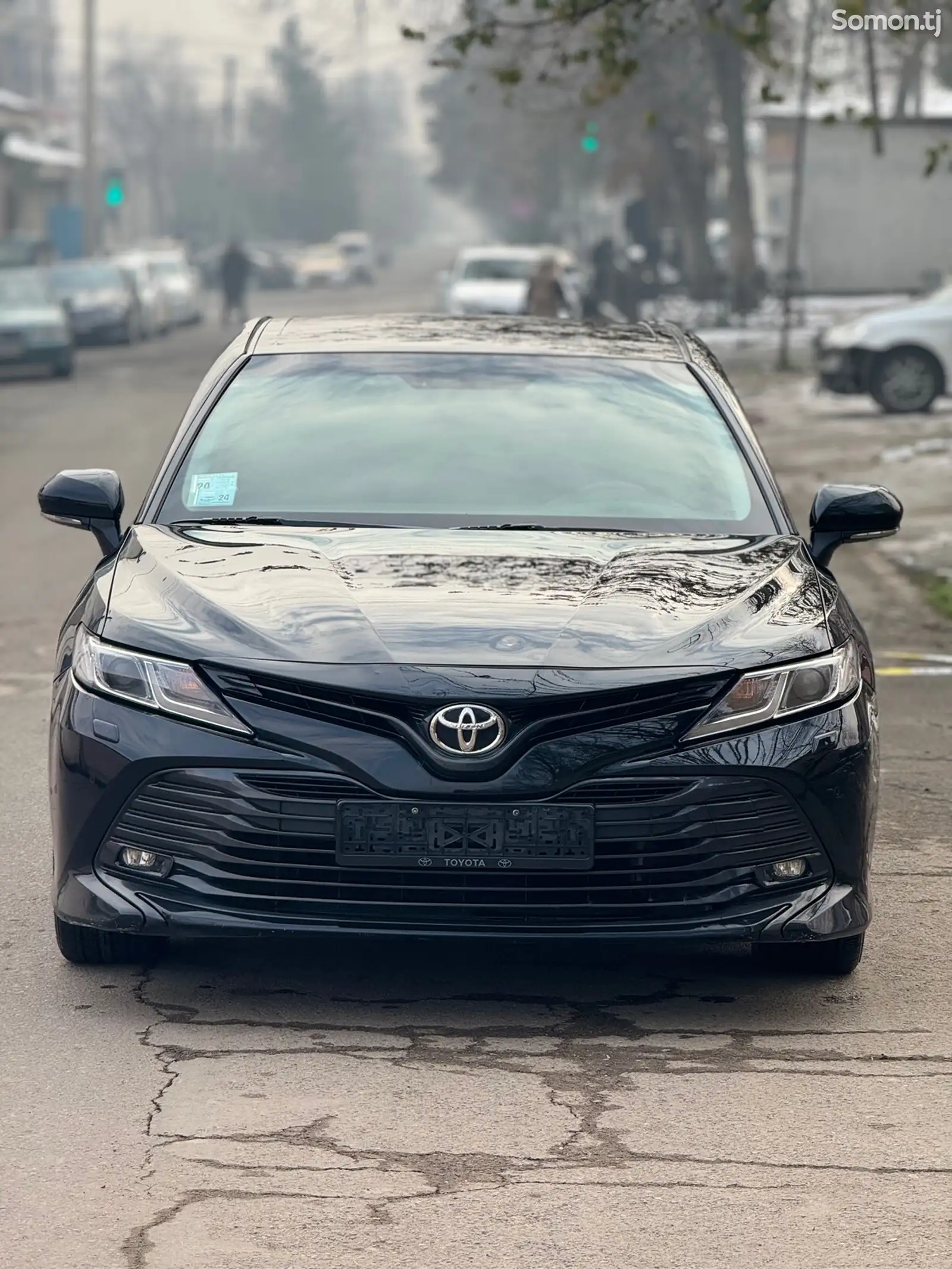 Toyota Camry, 2018-1