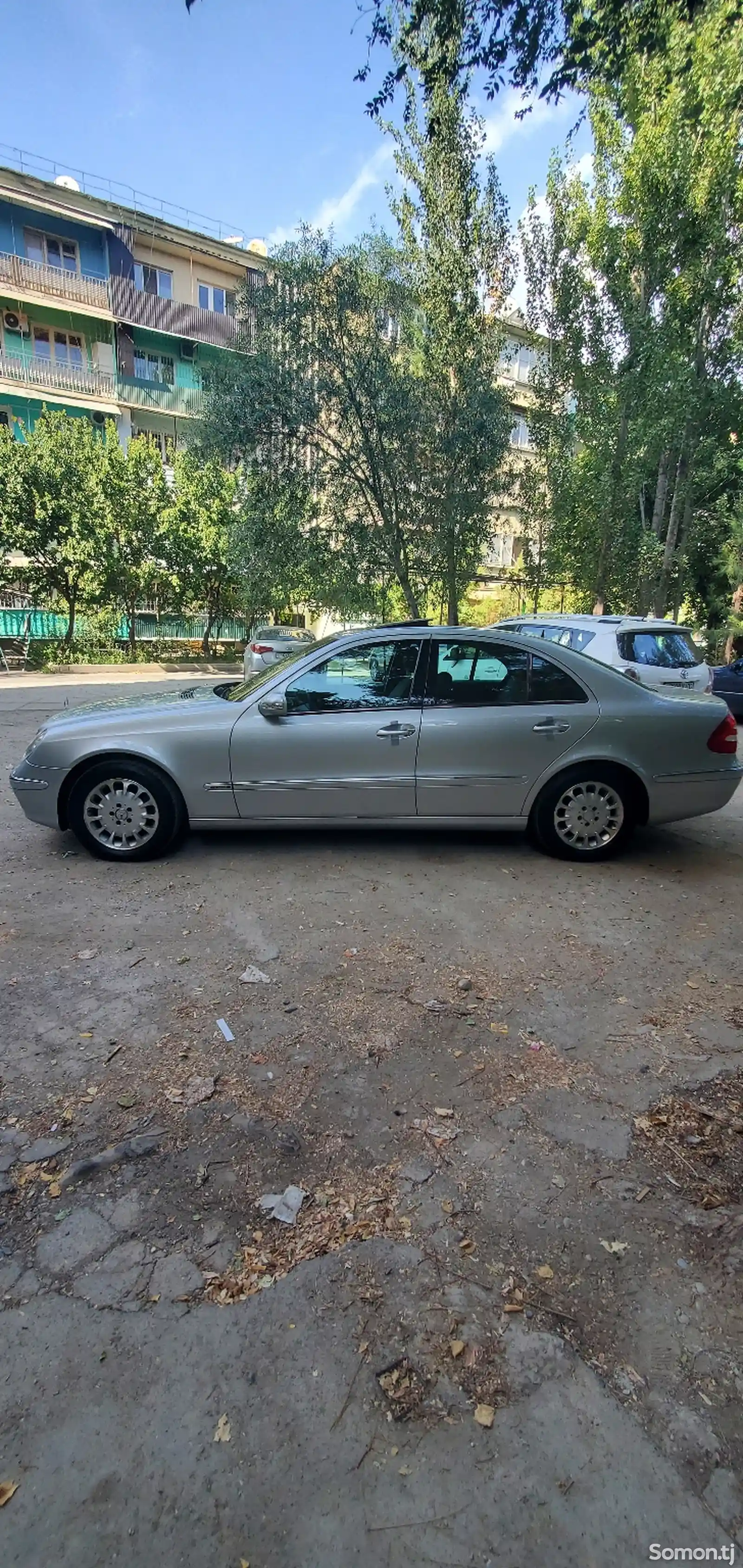 Mercedes-Benz E class, 2003-5