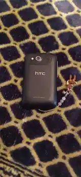 Телефон HTC-4