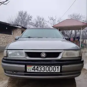 Opel Vectra A, 1995