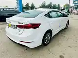 Hyundai Elantra, 2017-2