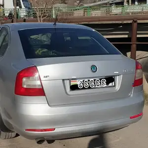 Skoda Octavia, 2011