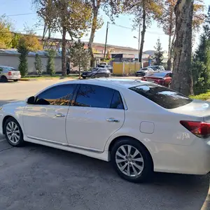 Toyota Avalon, 2012