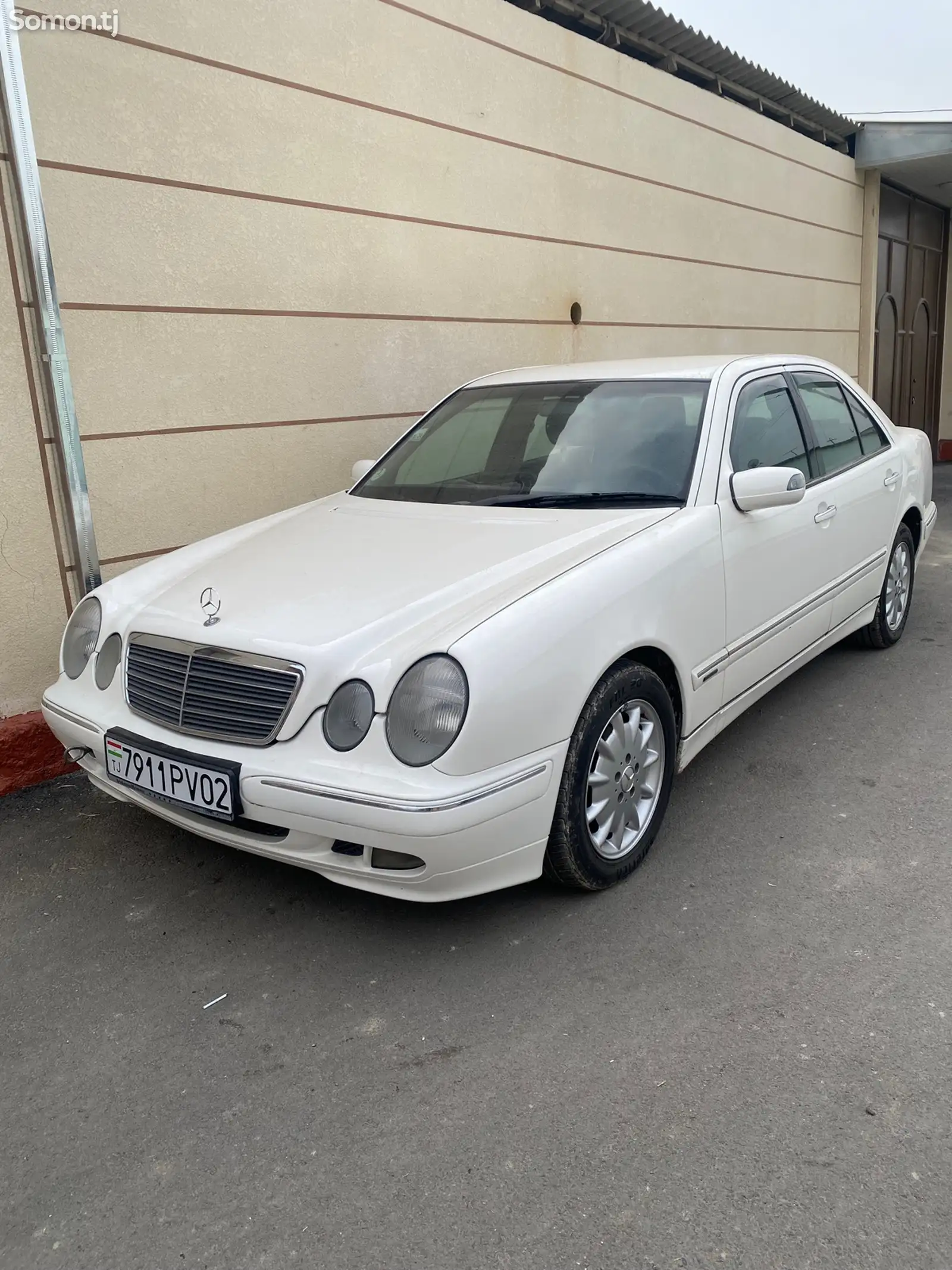 Mercedes-Benz E class, 2002-1